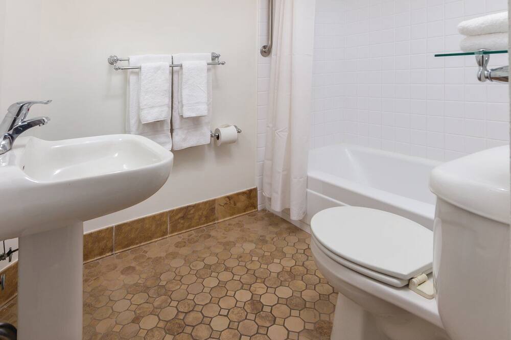 Photo of Bathroom in Chinatown