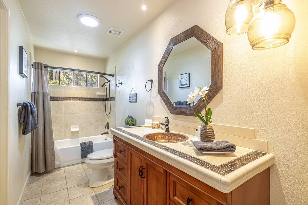 Photo of Bathroom in Coarsegold