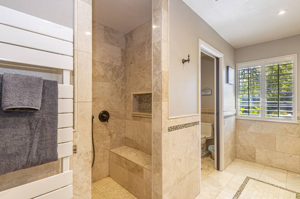 Photo of Bathroom in Coarsegold