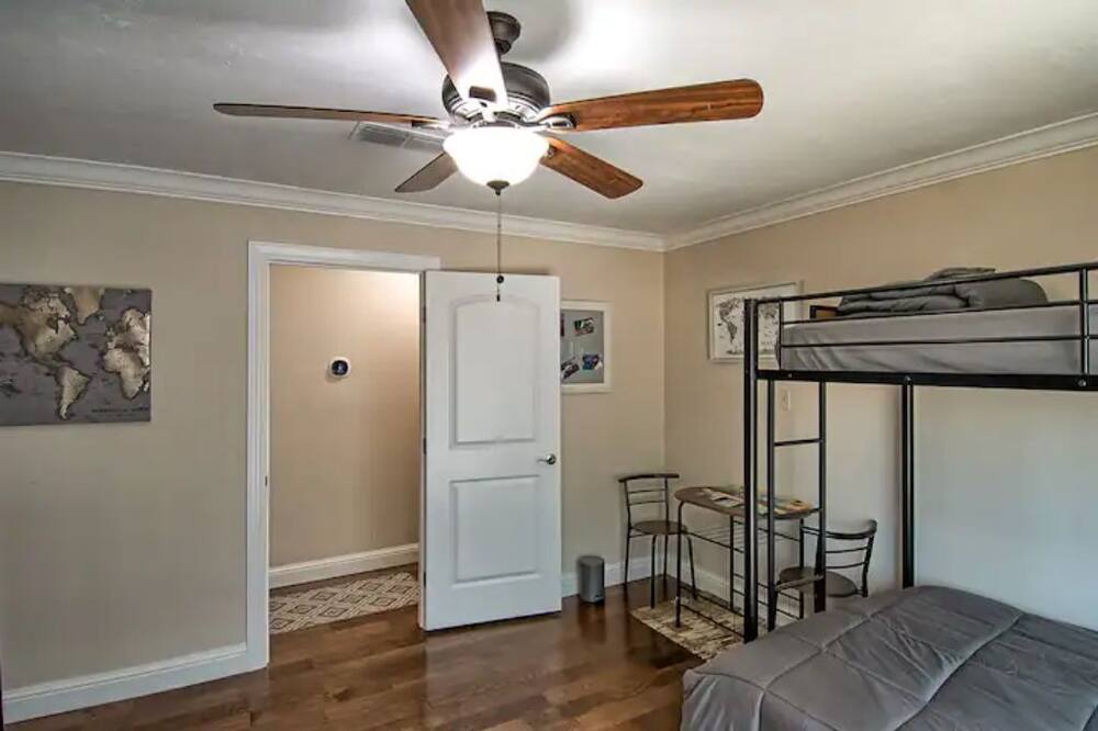 Photo of Bedroom in Redding