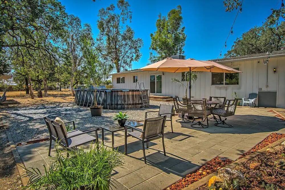Photo of Outdoor in Redding