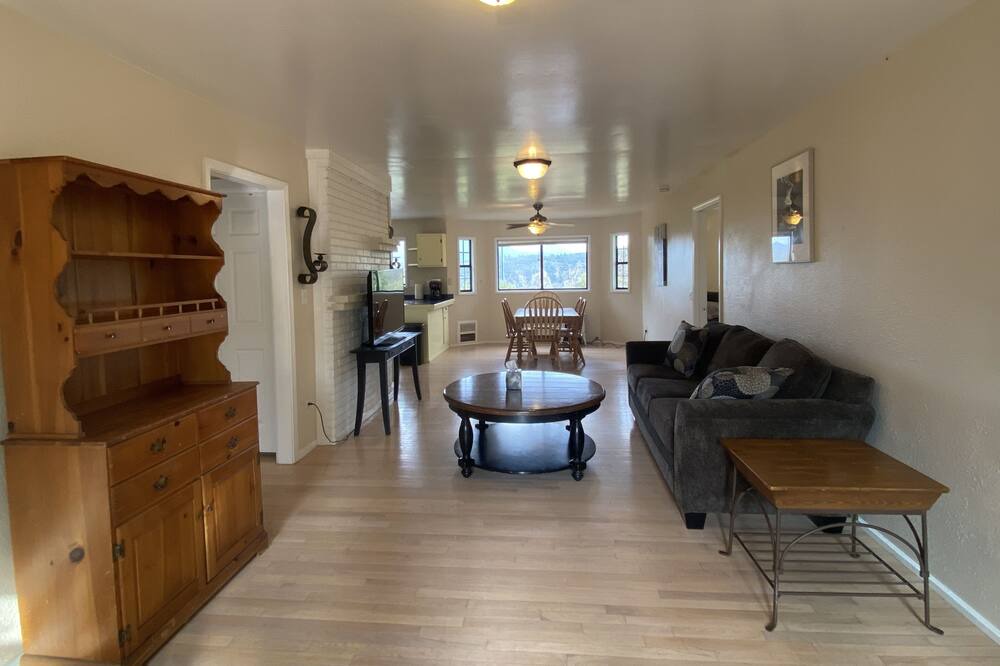 Photo of Livingroom in North Fork