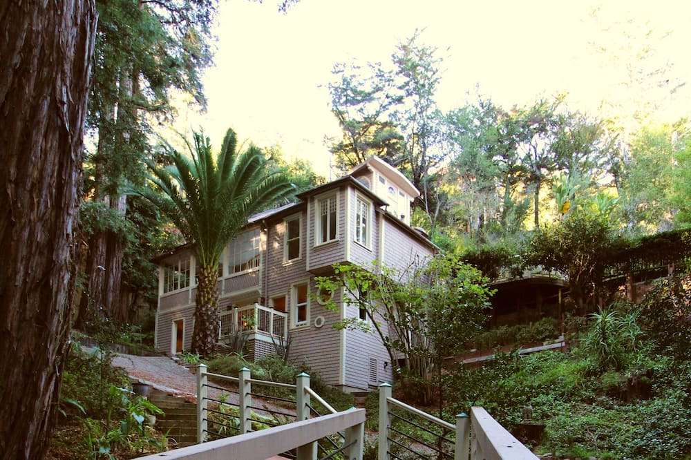 Photo of Others in Mill Valley