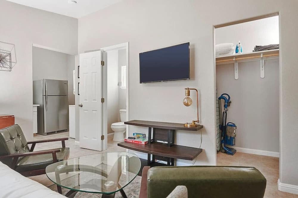 Photo of Bedroom in Tower District