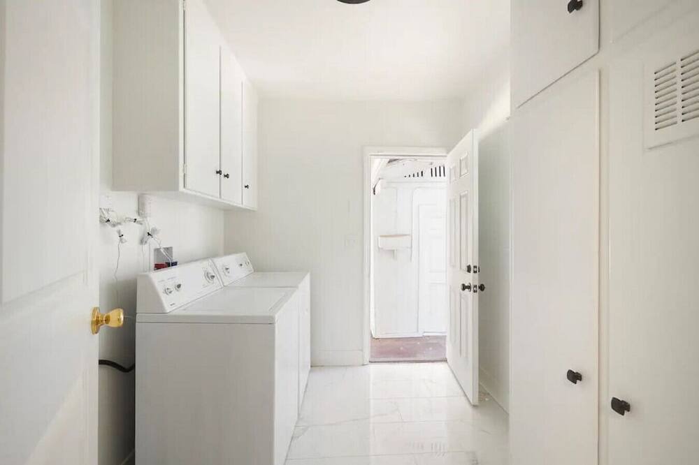 Photo of Bedroom in Tower District