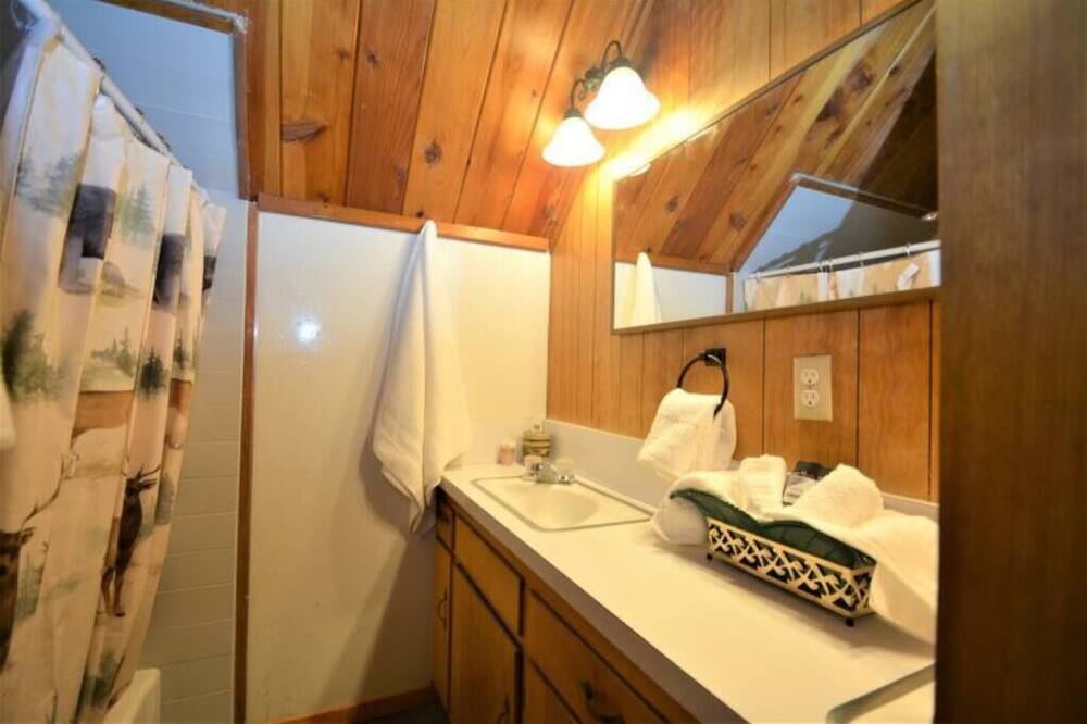 Photo of Bathroom in Bass Lake