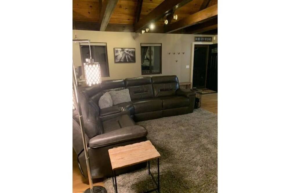 Photo of Livingroom in Placerville