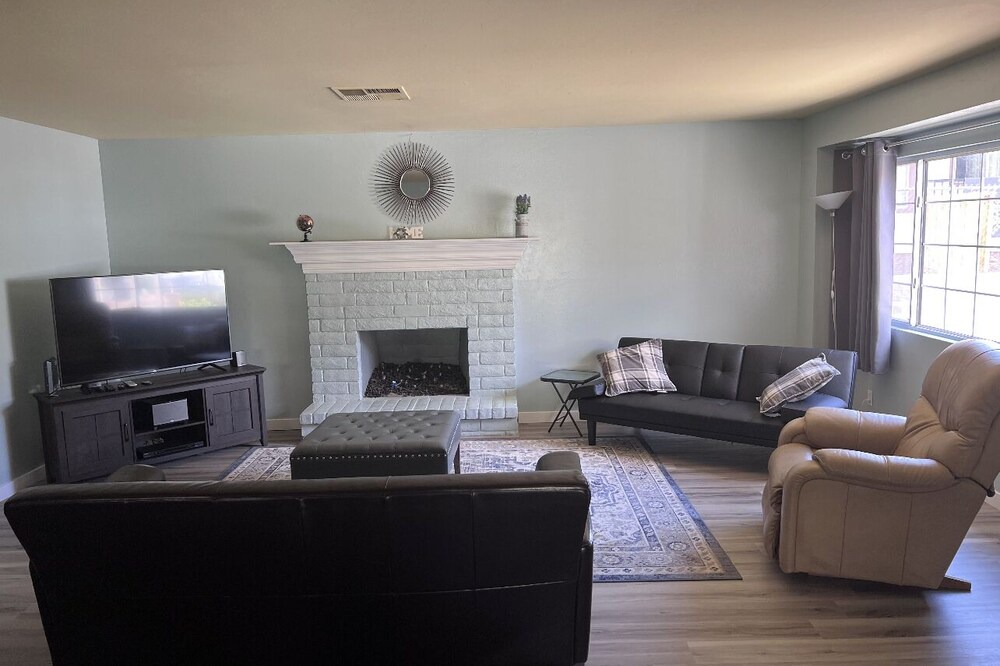 Photo of Bedroom in Wofford Heights