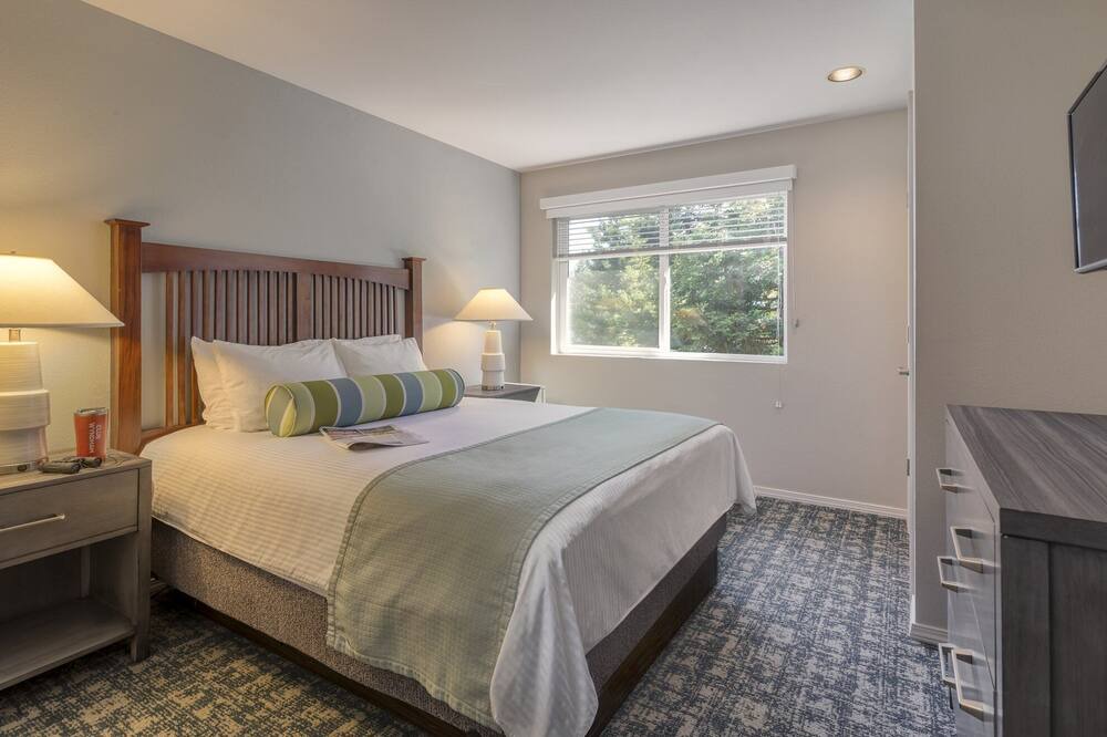 Photo of Bedroom in Bass Lake