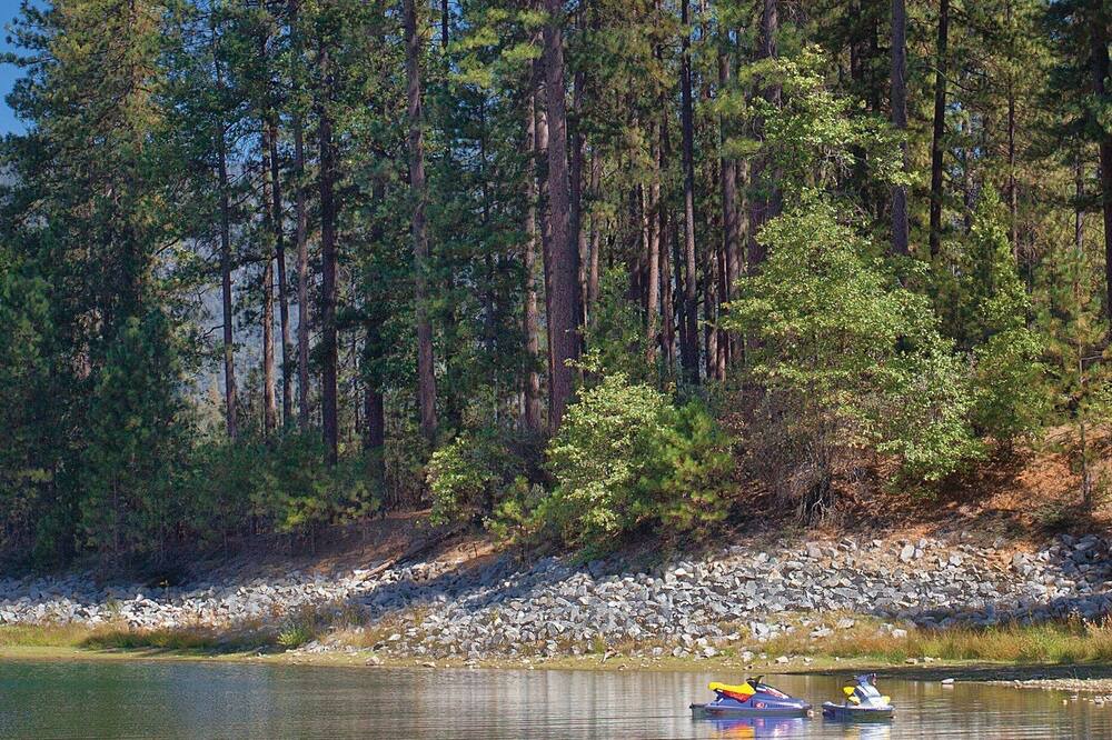 Photo of Outdoor in Bass Lake