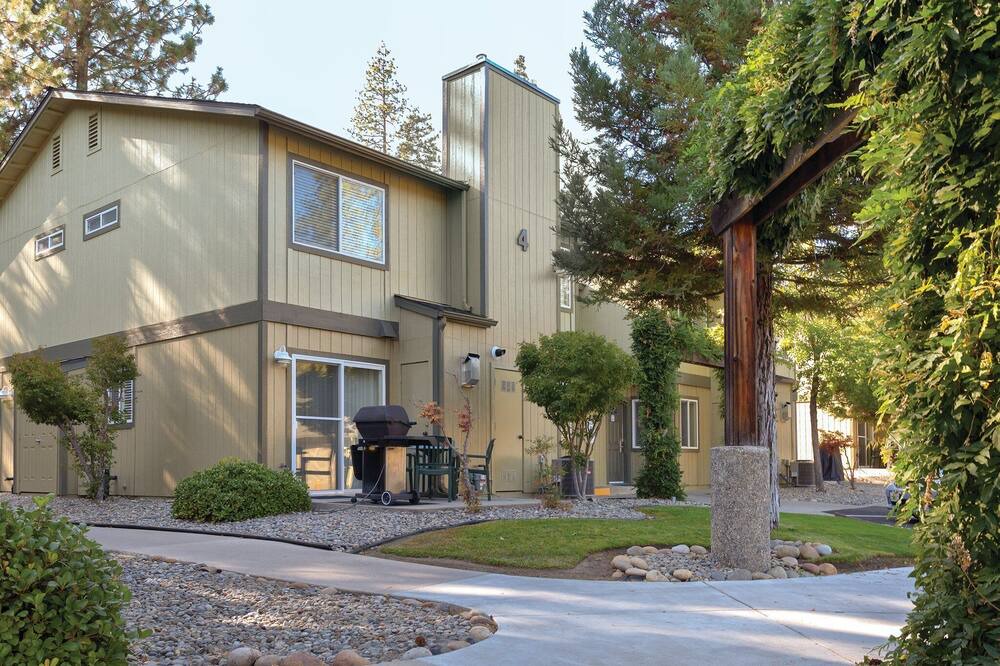 Photo of Outdoor in Bass Lake