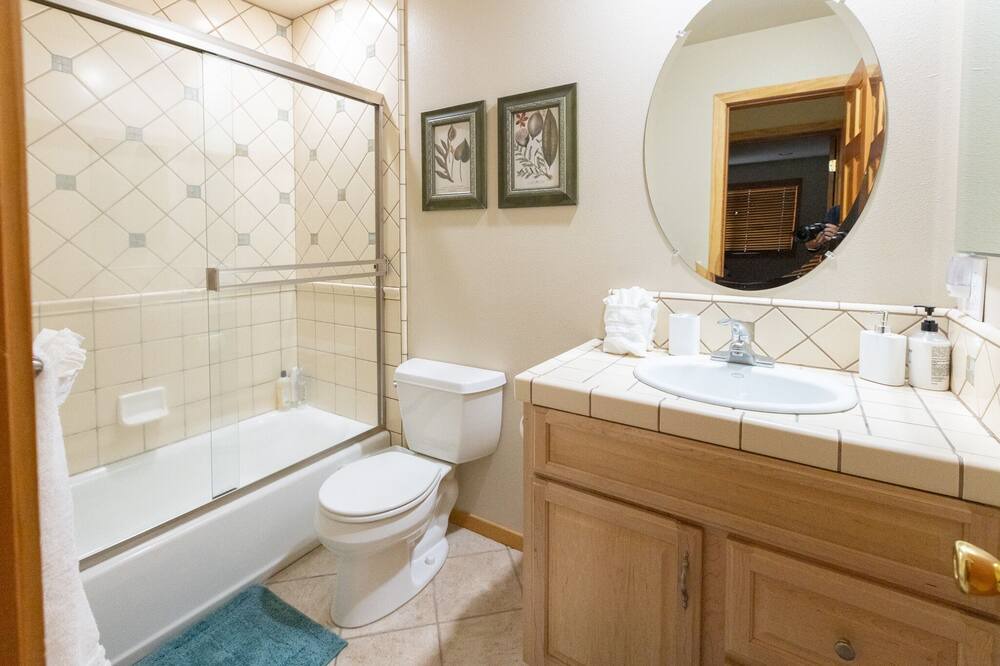 Photo of Bathroom in Mammoth Lakes