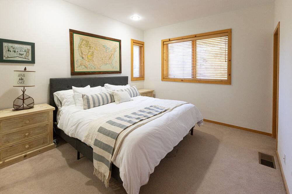 Photo of Bedroom in Mammoth Lakes