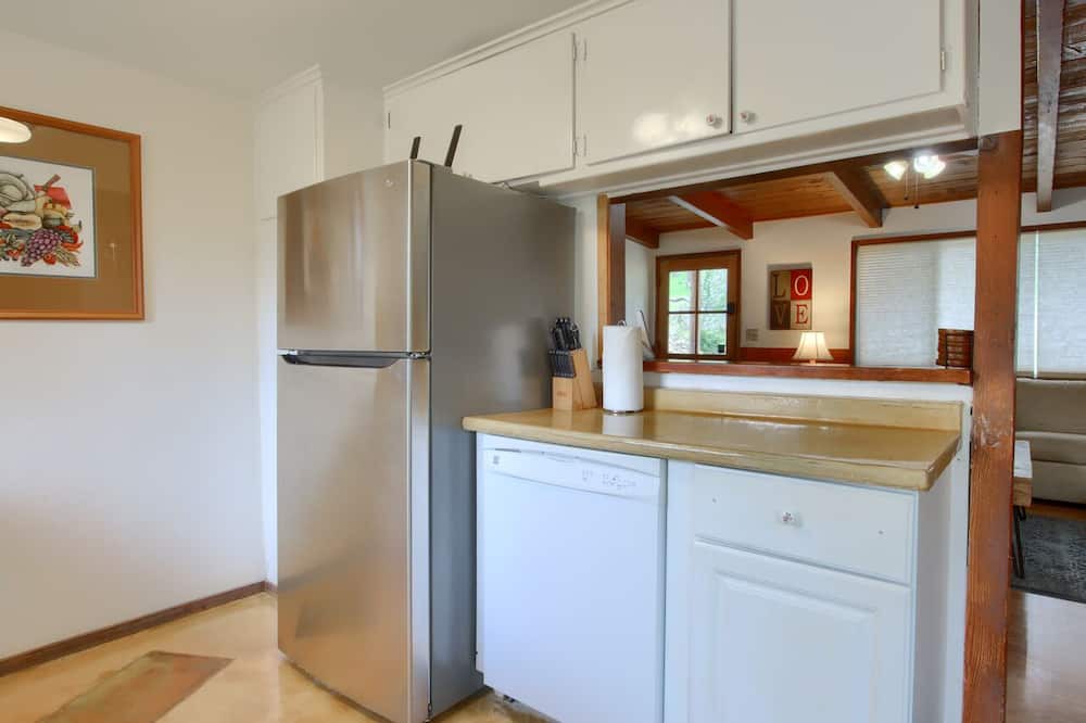 Photo of Kitchen in Oakhurst