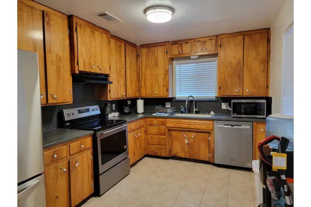 Photo of Kitchen in Stevinson