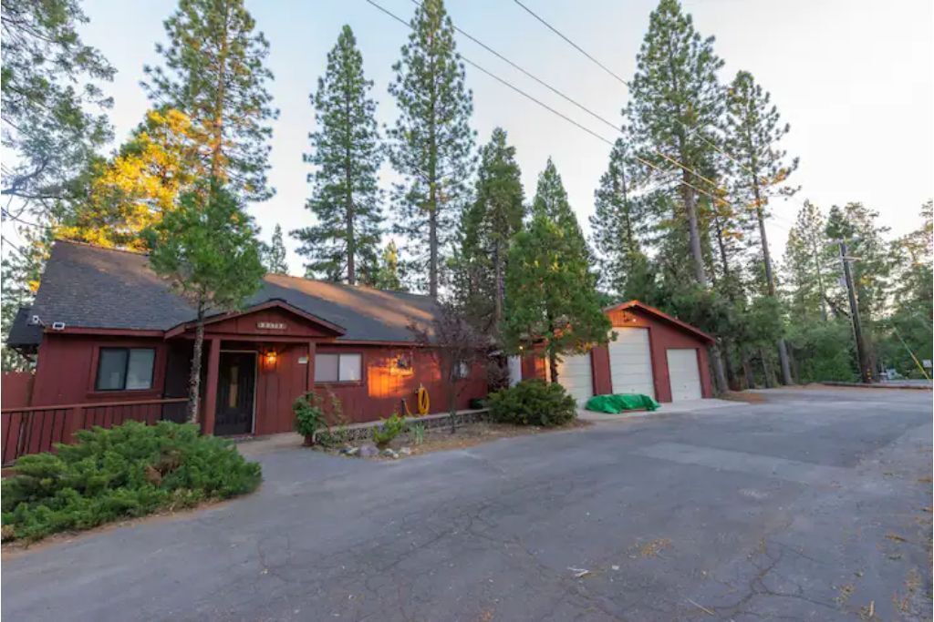 Photo of Outdoor in Sierra Village