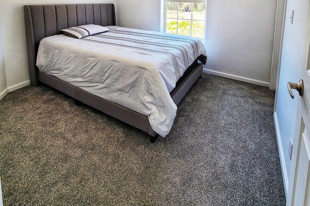 Photo of Bedroom in Coulterville
