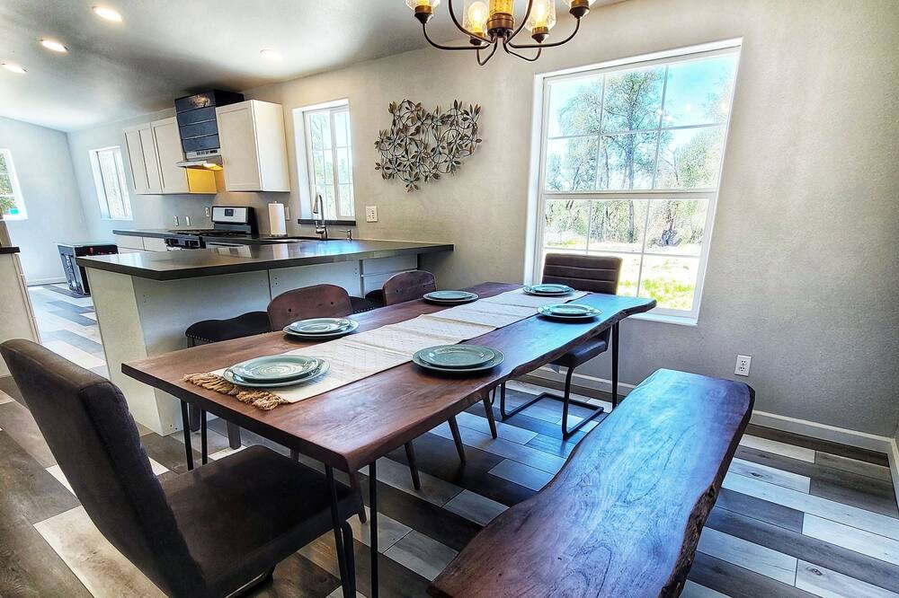 Photo of Kitchen in Coulterville