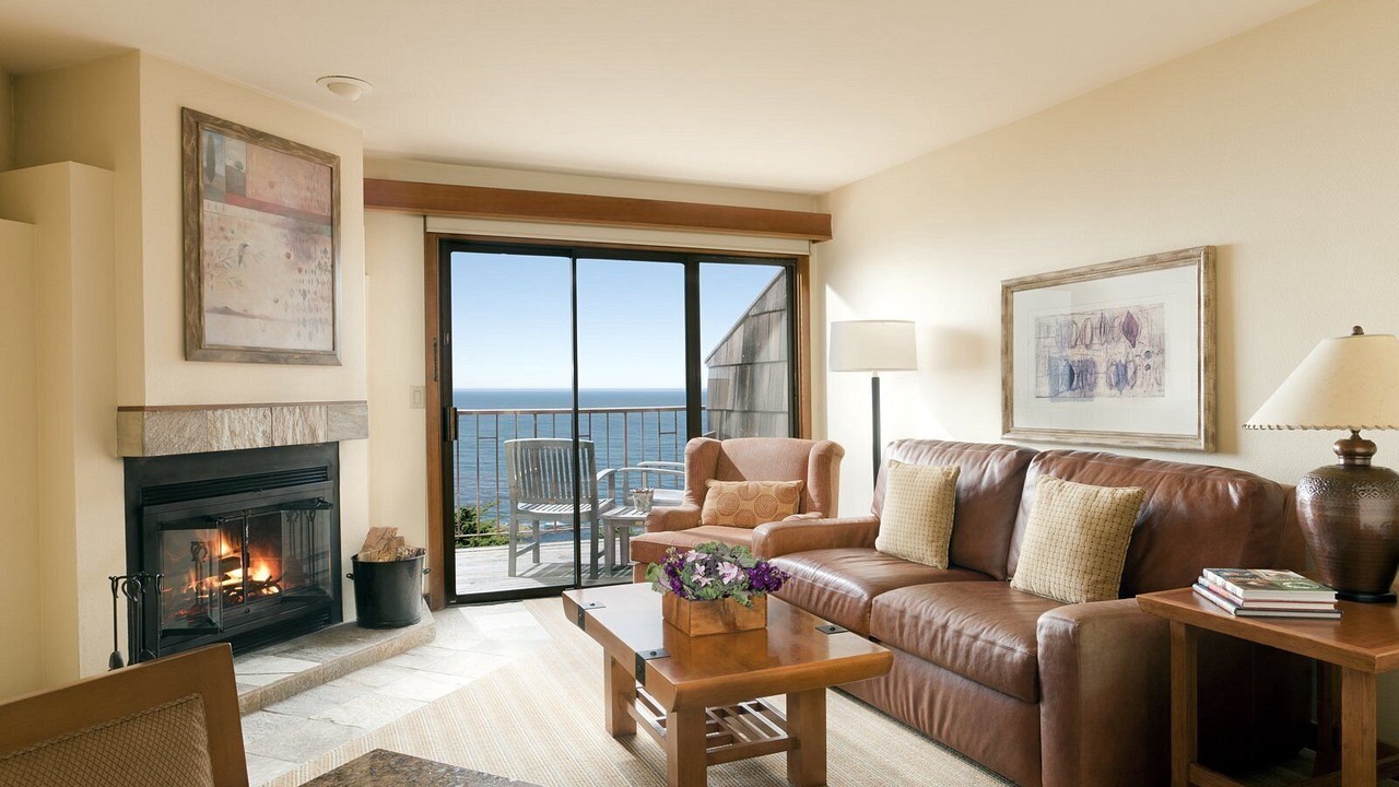 Photo of Livingroom in Carmel Highlands