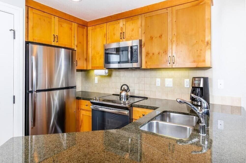 Photo of Kitchen in Stateline