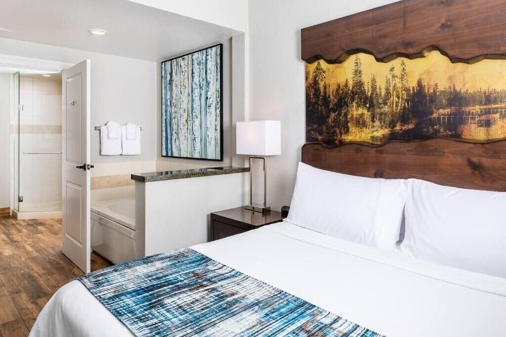 Photo of Bedroom in Stateline