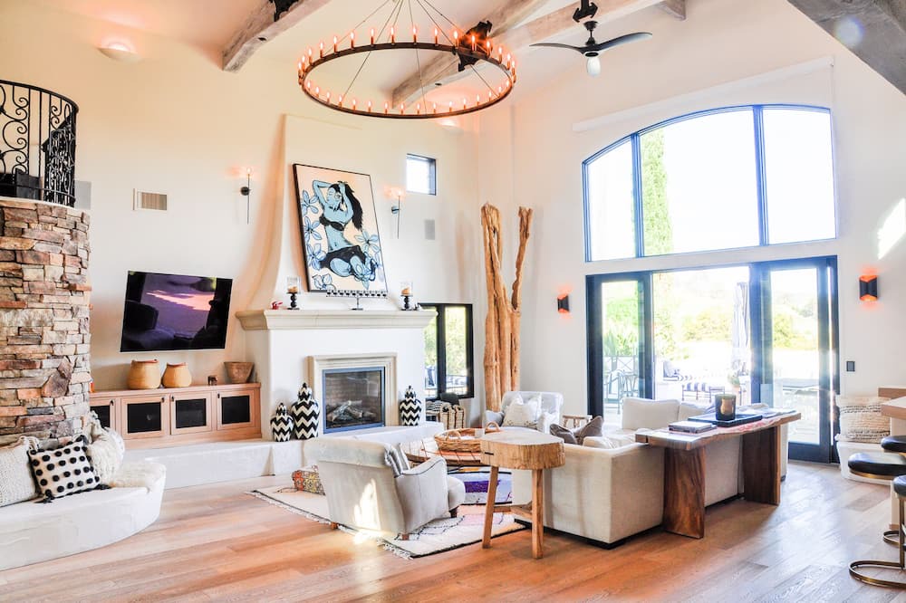 Photo of Livingroom in Avila Beach