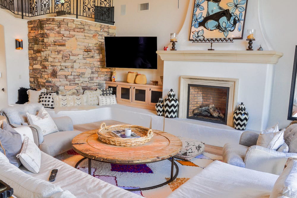 Photo of Livingroom in Avila Beach