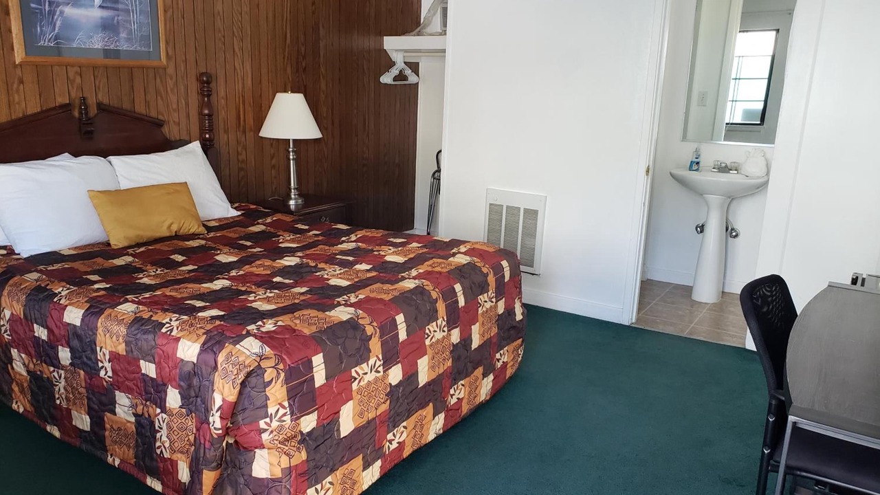 Photo of Bedroom in Mariposa