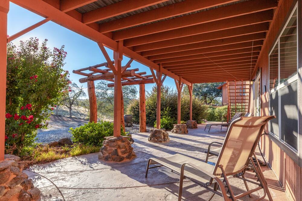 Photo of Patio Balcony in Hayward