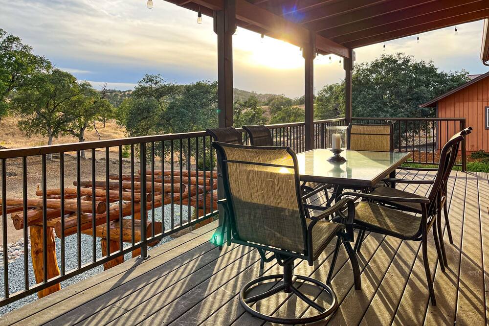 Photo of Patio Balcony in Hayward