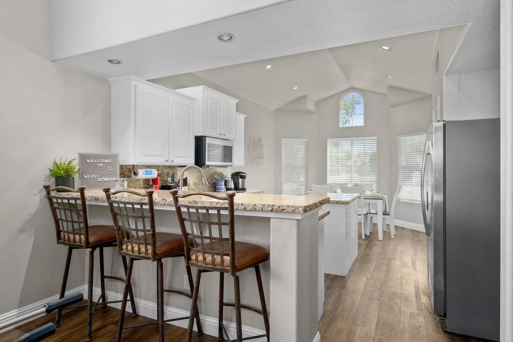 Photo of Kitchen in Raisin