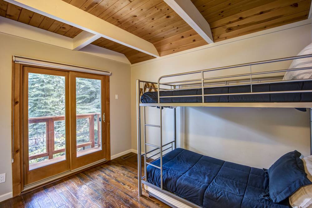 Photo of Patio Balcony in Pioneer Trail