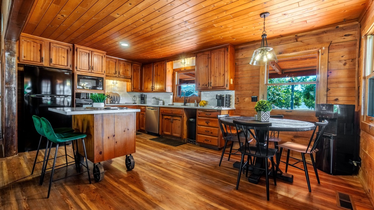 Photo of Kitchen in Lemon Cove