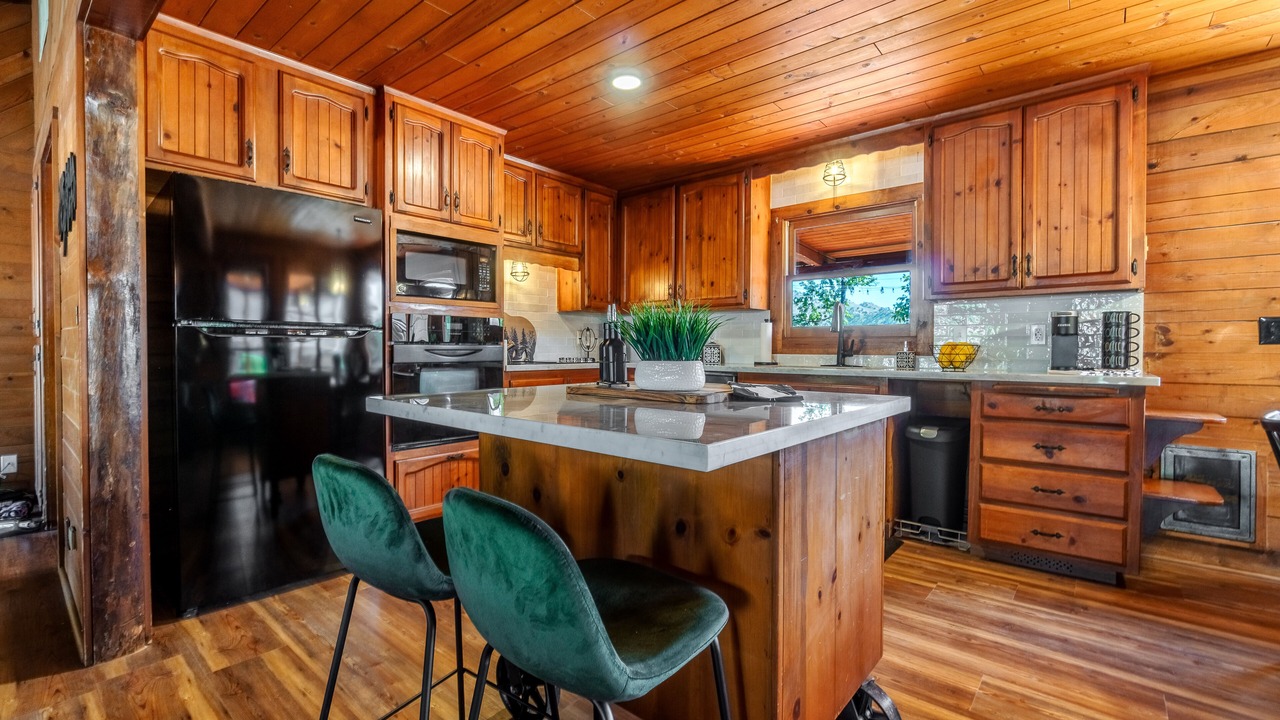 Photo of Kitchen in Lemon Cove