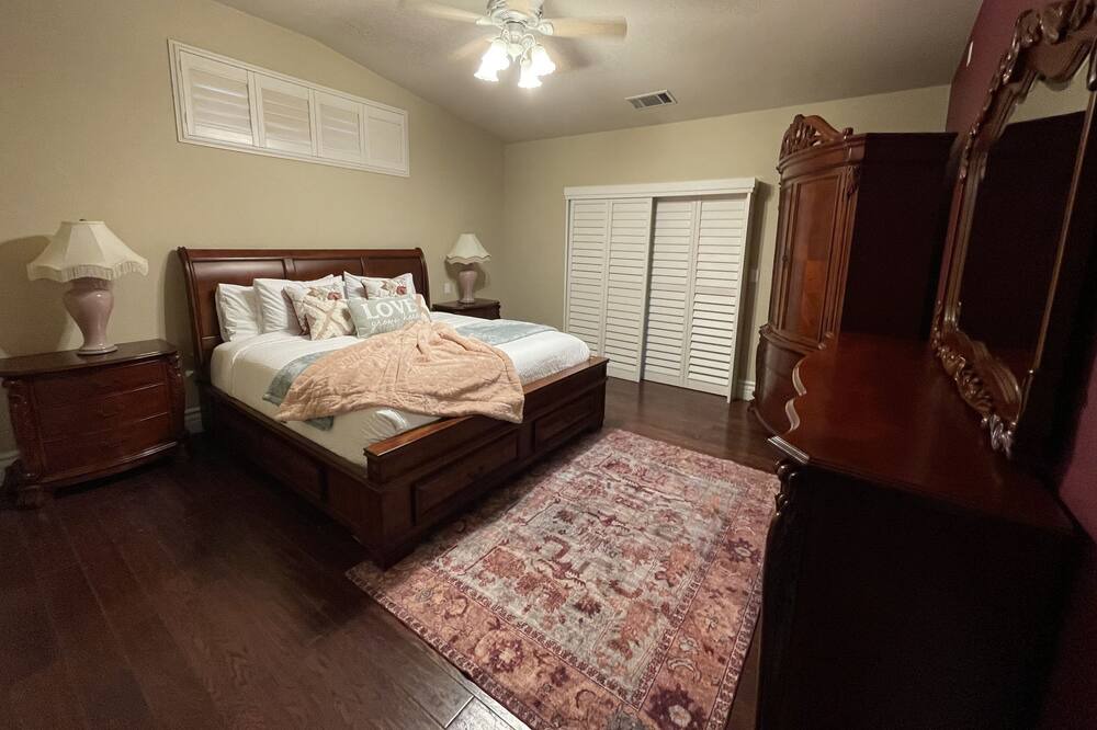 Photo of Bedroom in Visalia