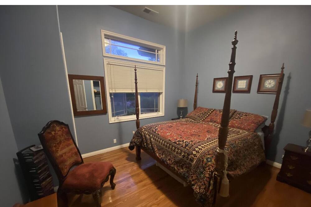 Photo of Bedroom in Gilroy