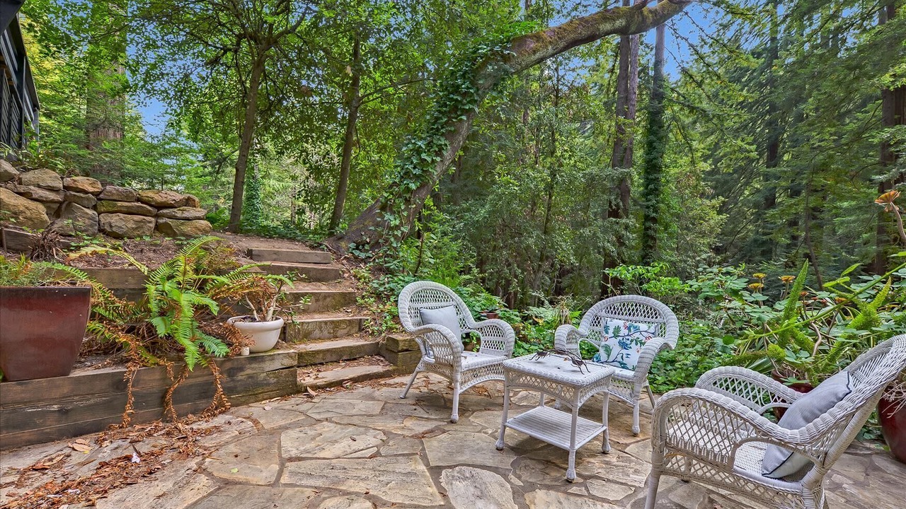 Photo of Outdoor in Redwood City