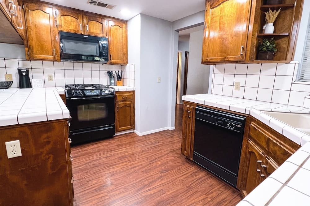 Photo of Kitchen in Tulare