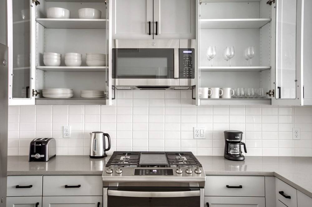 Photo of Kitchen in Central San Mateo