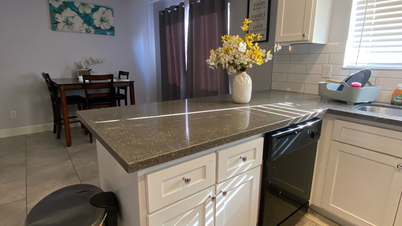 Photo of Kitchen in Southwestern Sacramento