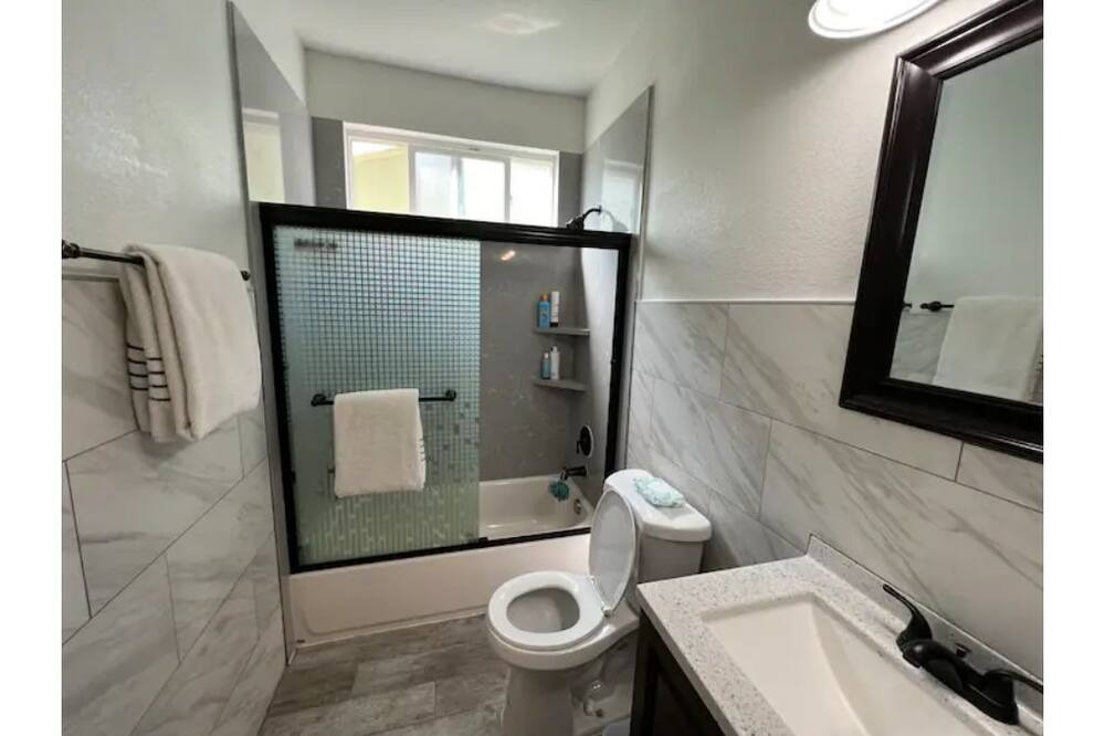 Photo of Bathroom in Castro Valley