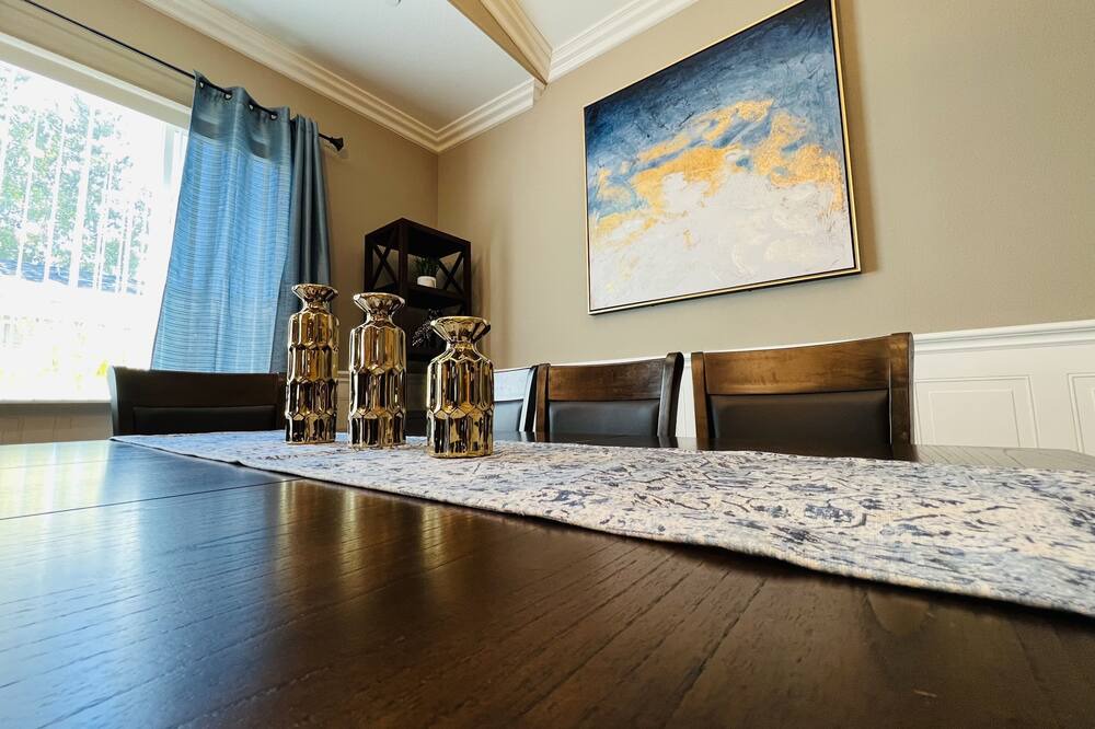 Photo of Bedroom in Castro Valley