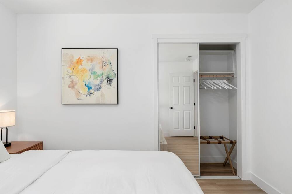 Photo of Bedroom in Orangevale