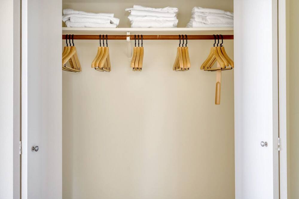 Photo of Bedroom in Central San Mateo