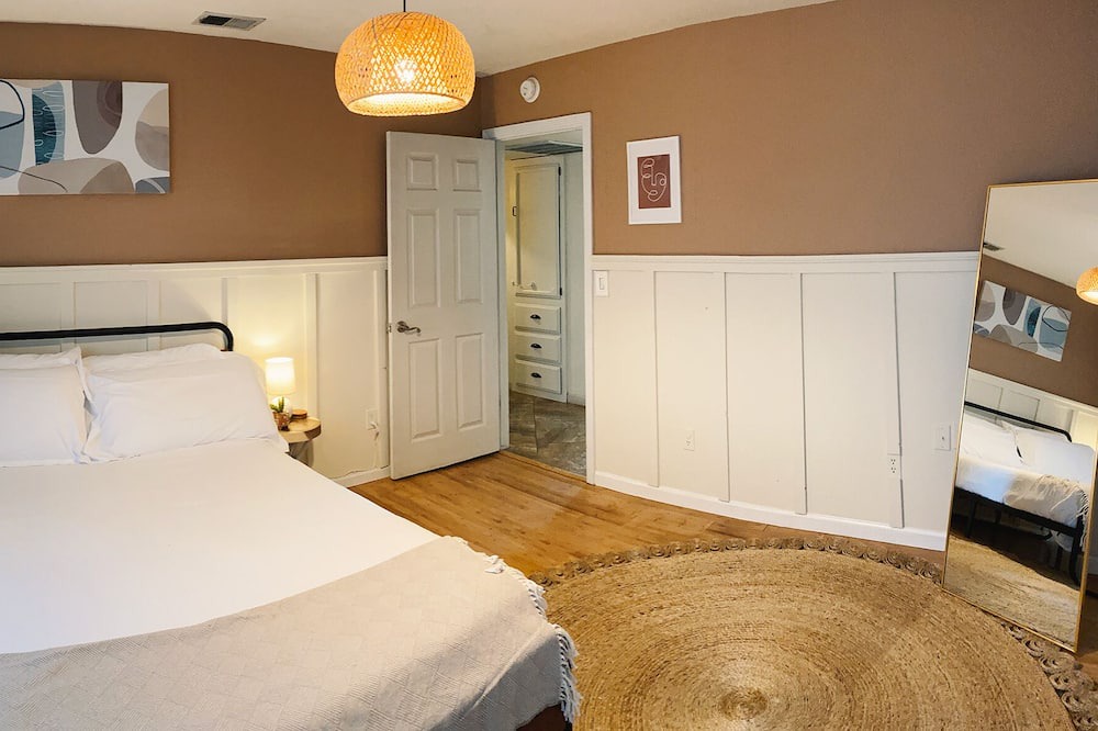 Photo of Bedroom in Greenacres
