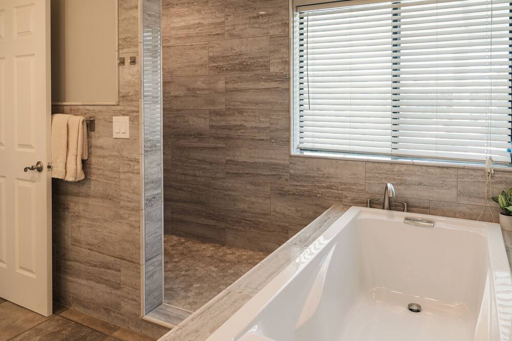 Photo of Bathroom in Greenacres
