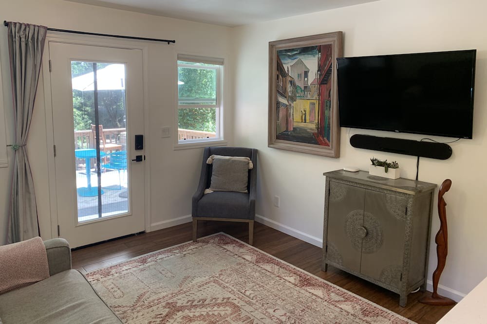 Photo of Bedroom in Cazadero
