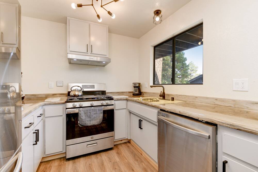 Photo of Kitchen in Big Bear Lake