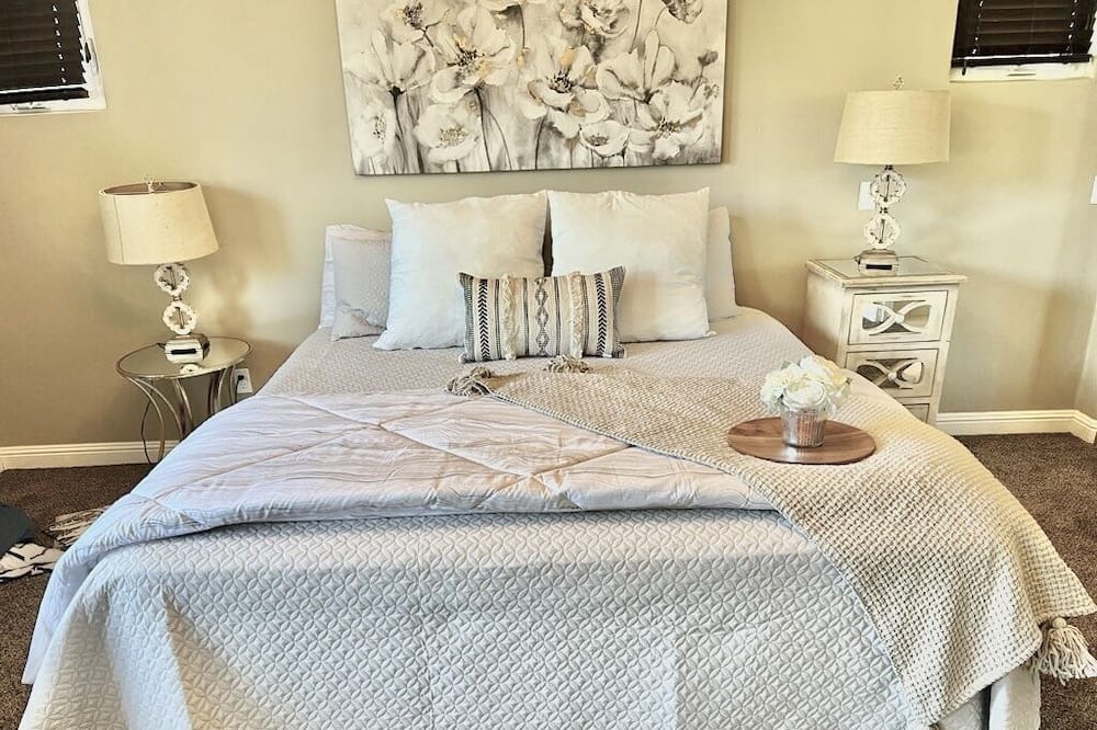 Photo of Bedroom in Carmel Valley