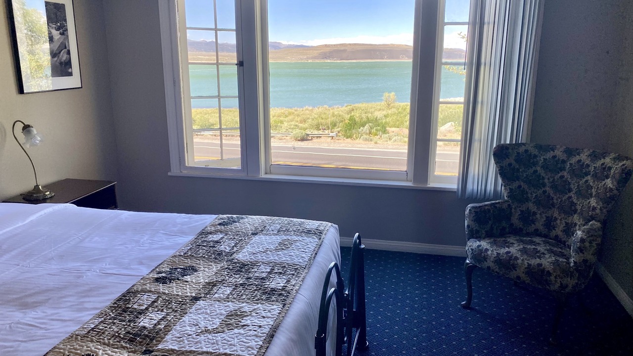 Photo of Bedroom in Lee Vining
